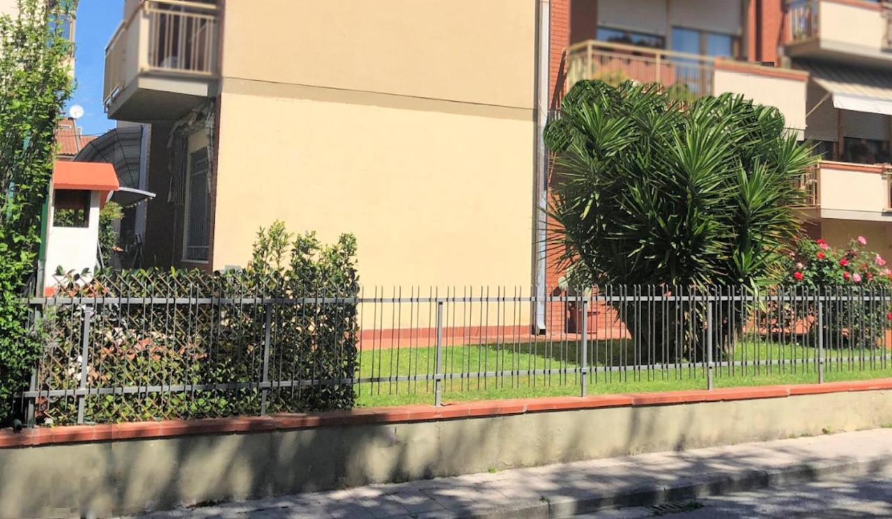 Comfort House Pisa Esterno foto